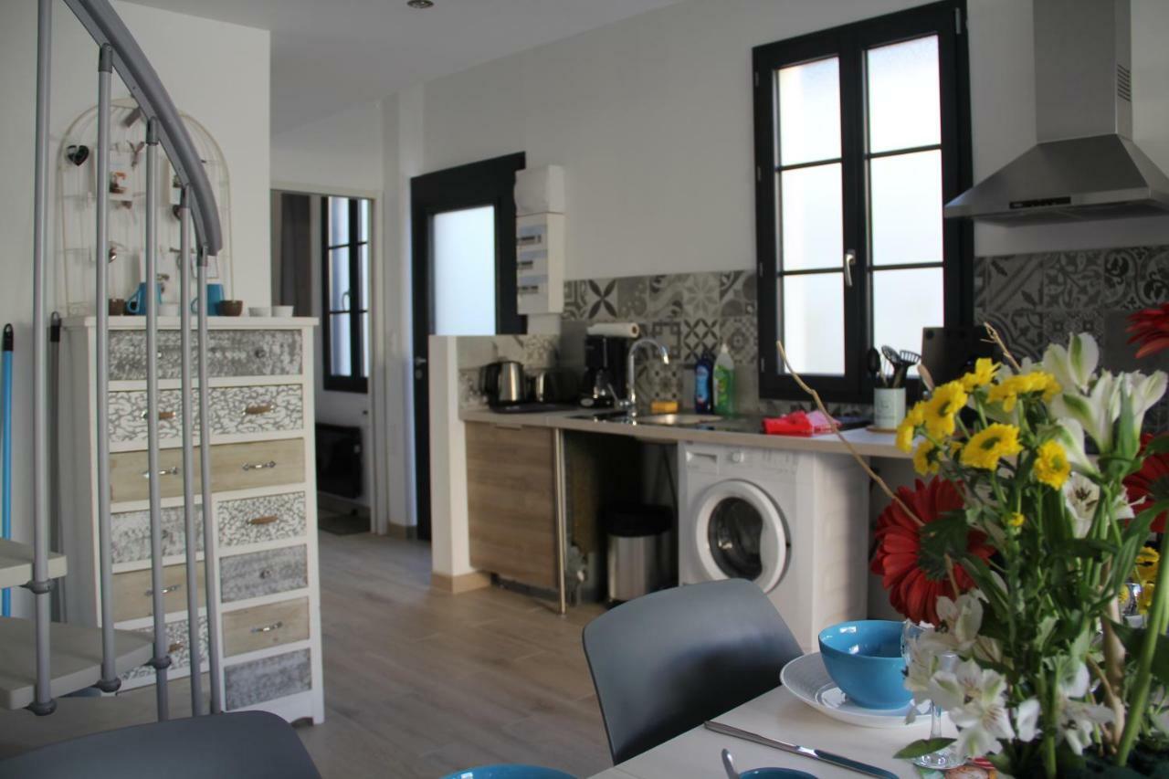 Le Clos Du Square - Climatise Rochefort  Exterior photo